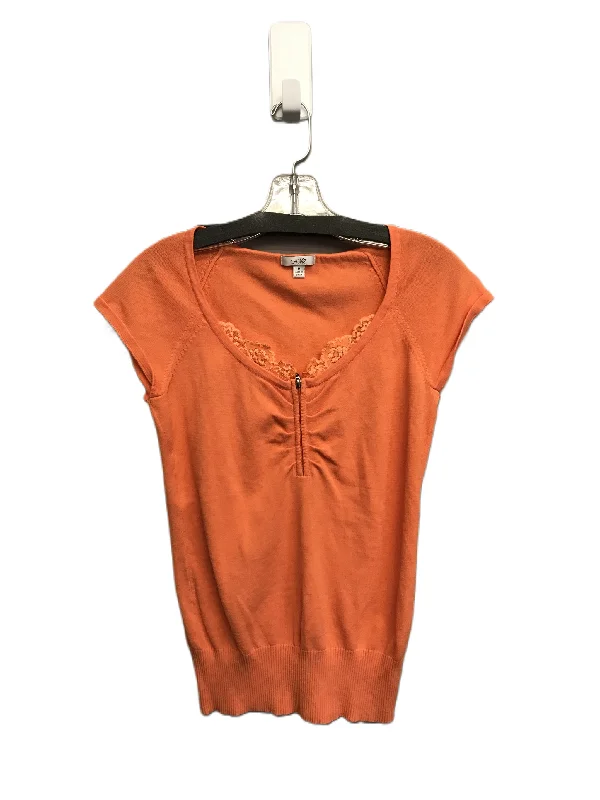 Top Sleeveless By Cache  Size: M